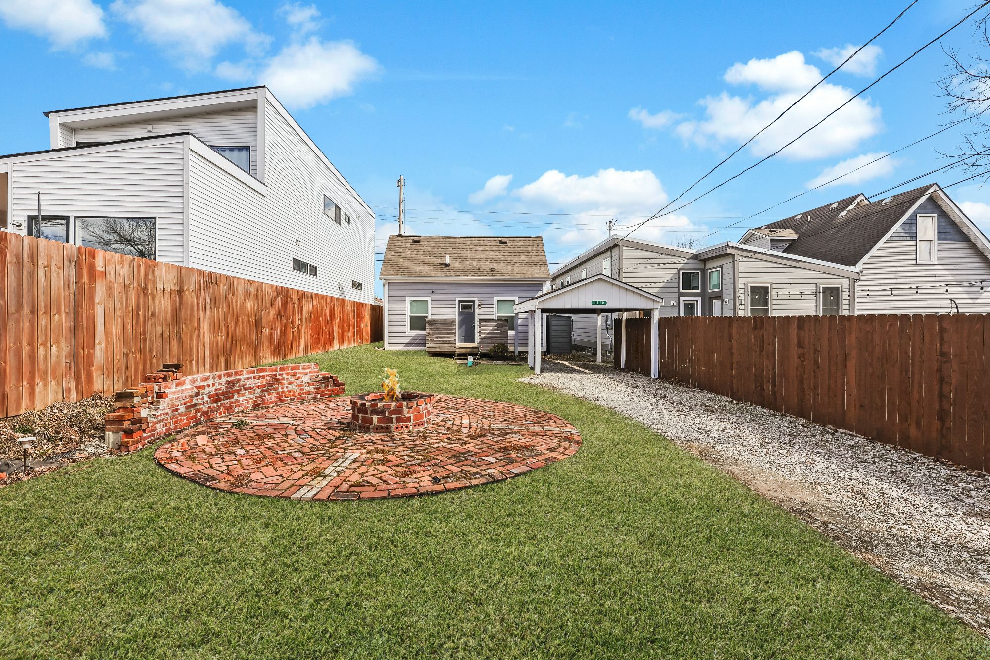 Lot image 12