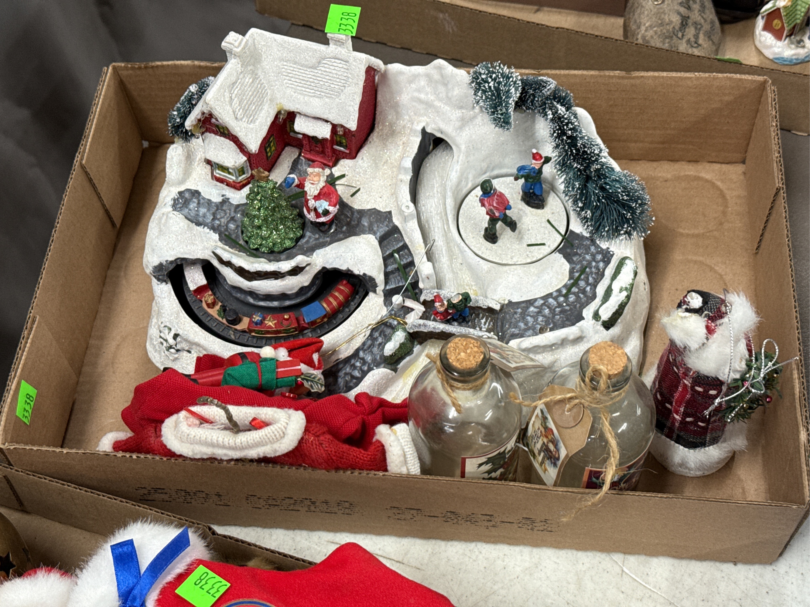 Lot image 11