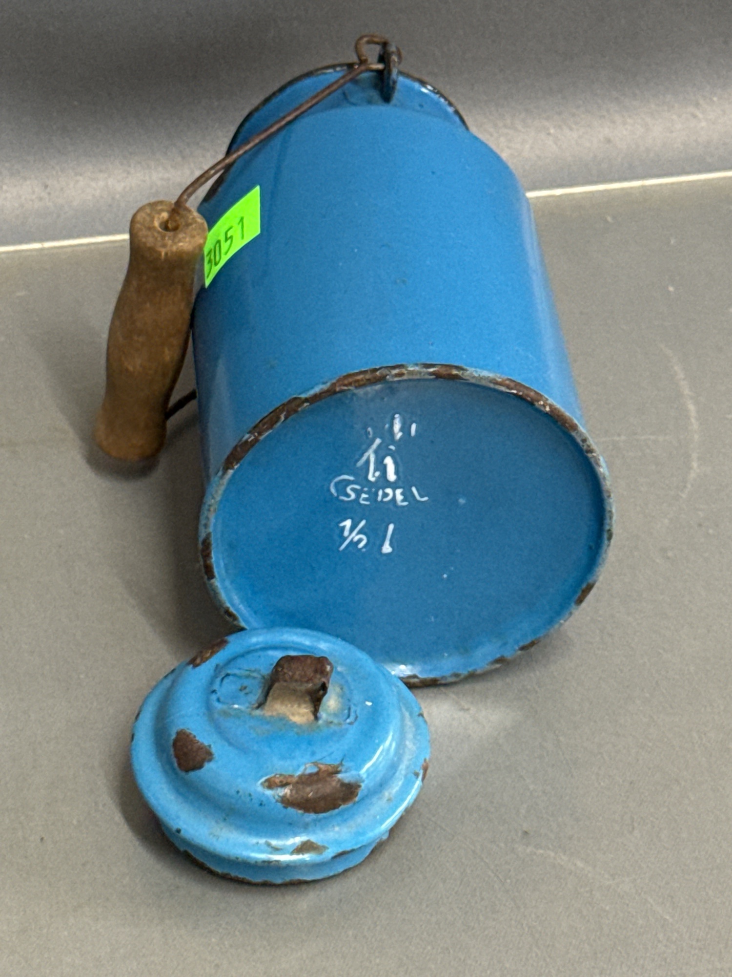 Lot image 10