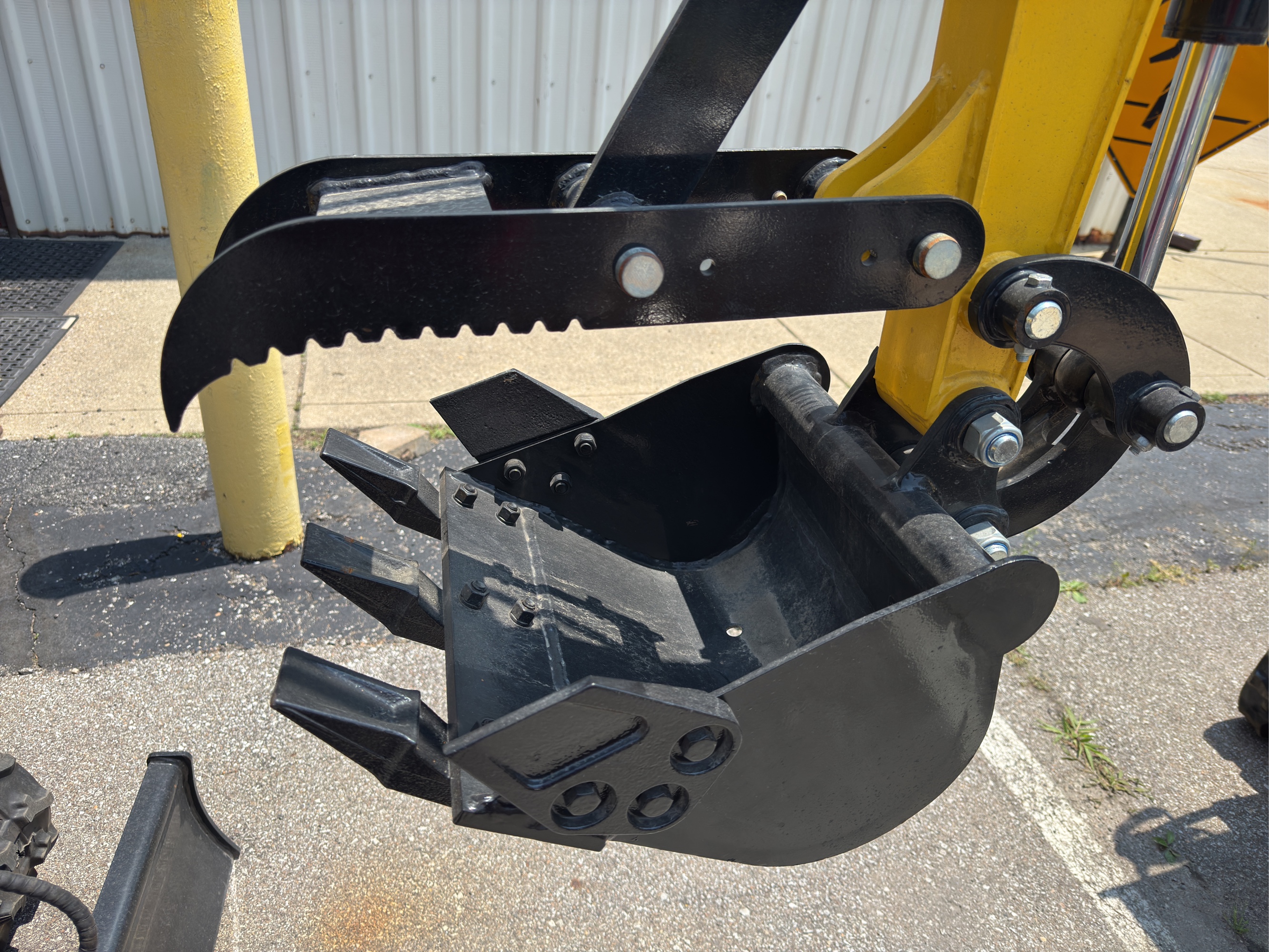 Lot image 4