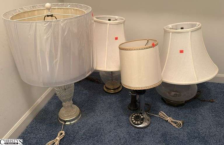 4 Table Lamps 28” image