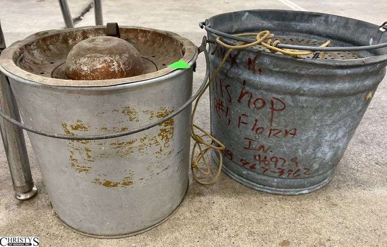 2 Minnow Buckets - 9" of tallest image