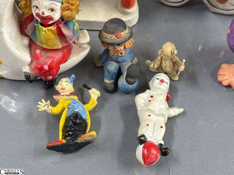 Clown Collectibles, and Figurines Marked Japan, Hong Kong, Music Boxes, Planter, Tallest 10"