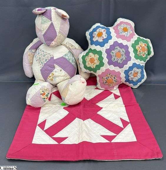 Quilted Bear, Pillow and Square 16x16 image
