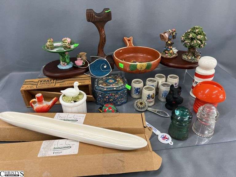 Advertising, Flower Pad Tea Set, Some Damage Mini Mugs, Olive Trays, Glass Insulators, image