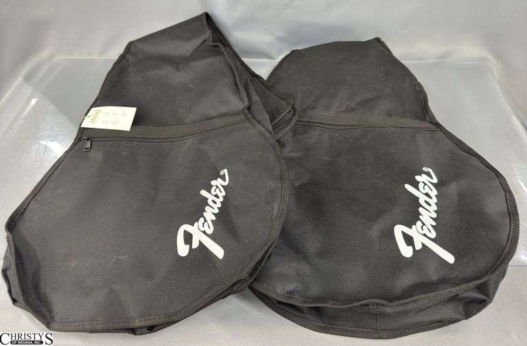 Pair of Fender FA-125 Acoustic Guitar Gig Bags