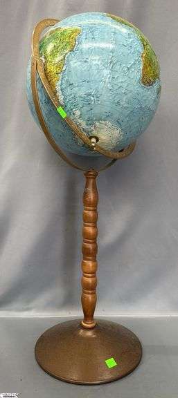 30" Floor Globe image