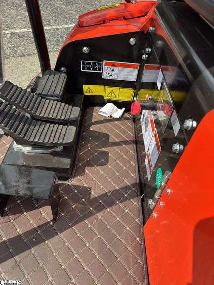 CFG Industrial Mini Excavator NT18K Kubota Diesel Powered