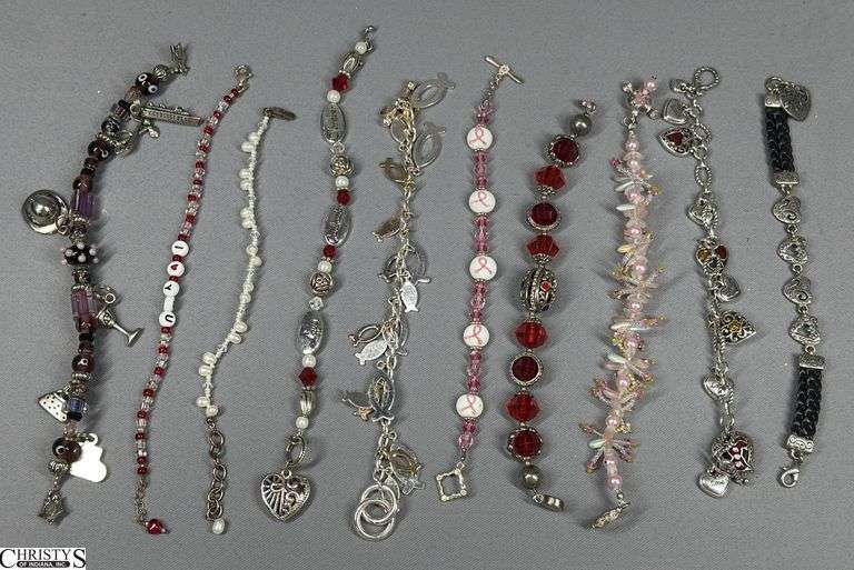 10 Bracelets image