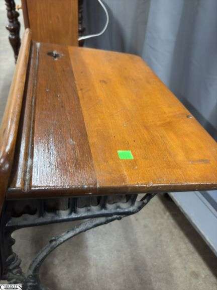 Vintage Youth School Desk 21"x29"x28"