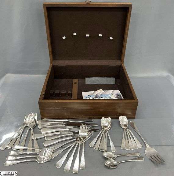 Hammered Handles Stainless Flatware In Box image