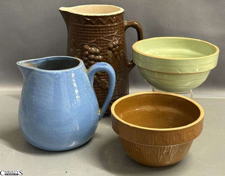 4pcs Stoneware Crockery Pitchers, Bowls - 9.5" of tallest image