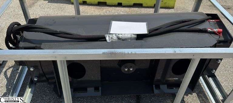 2025 Wolverine Vibratory Roller VR-11-66W