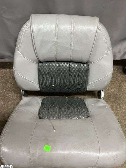 Boat Seat and 3 Mounts