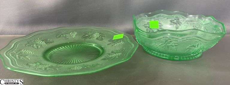 2 Grapevine Motif UV Reactive Plate and Bowl - 8.5" of plate image