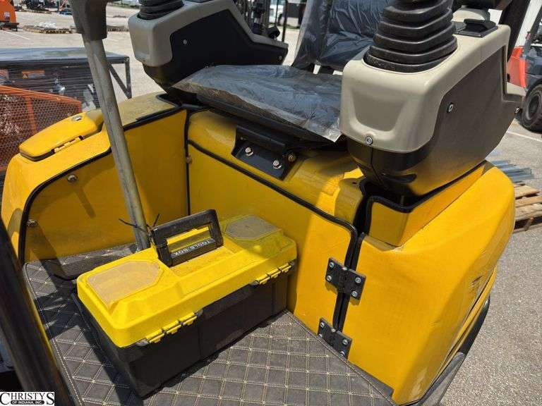 2025 Landhero ME18 MINI EXCAVATOR LDH-ME18