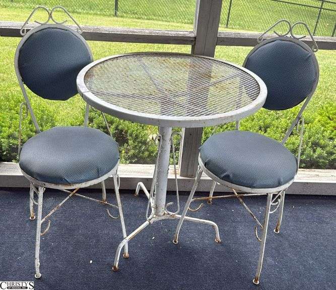 Painted Iron Table and 2 Chairs 26x30” image