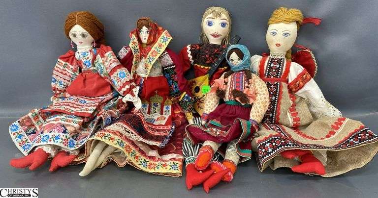 4 Russian Souvenir Dolls - 19" of largest image