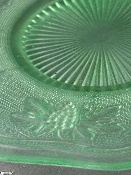 2 Grapevine Motif UV Reactive Plate and Bowl - 8.5" of plate
