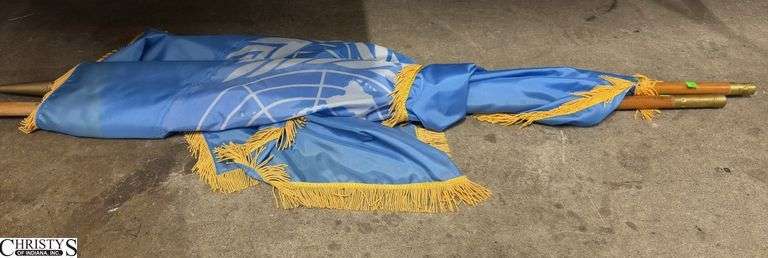 United Nations Ceremonial Flag, Pole Screws Together image