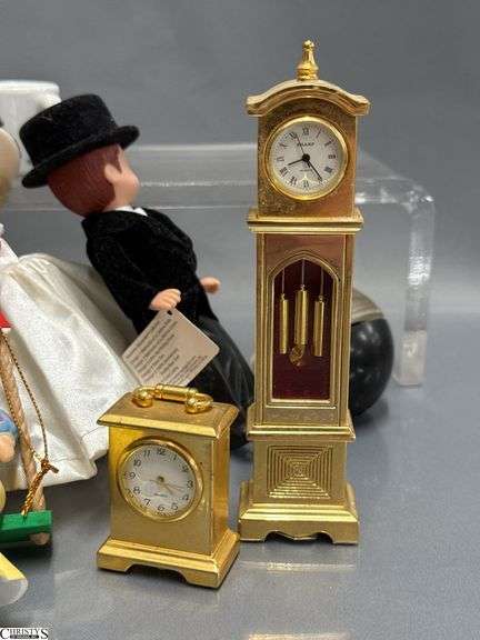 Figurines, Mini Clocks, Animals, Whistling Birds, Owl, Tourist Dolls, Bears