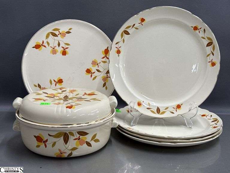 Hall's Jewel Tea Plates, Tray, Covered Dish, 6pcs - 10" of largest piece image