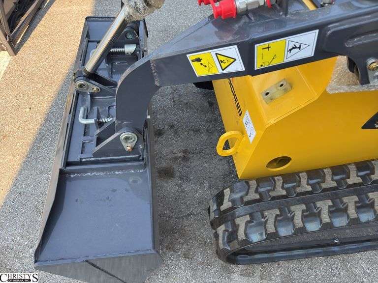 2025 Landhero Mini Skid Steer Loader LDH-T460