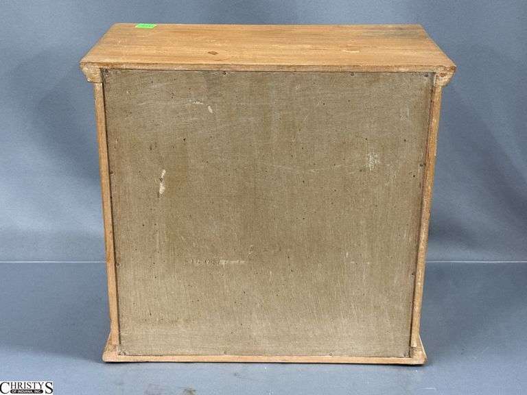 Wooden Table Top Display Case 14x8x13.5'