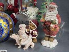 Christmas Decor, Snowbabies, Nutcracker Clock, Bears, Santas