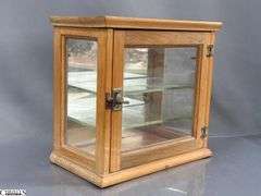 Wooden Table Top Display Case 14x8x13.5'