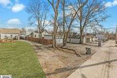 1210 S State Ave, Indianapolis, IN 46203