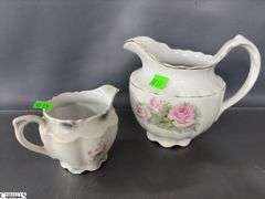 4pcs Floral Motif China, Asian Influence Decorative Vase - Prussia, Florence, and others - 10.5" of vase