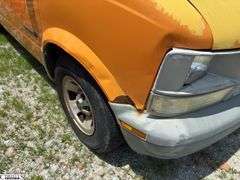 2001  GMC  Safari • Driven