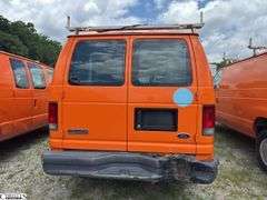 2006  FORD  E-350 • Driven