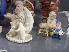 Christmas Decor, Snowbabies, Nutcracker Clock, Bears, Santas