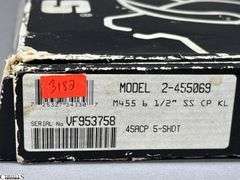 Taurus Tracker Revolver cal. .45 acp. SN: VF953758 in Box