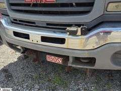 2005  GMC  Sierra • Will NOT Jump Start • Towed • Hood Latch Broken
