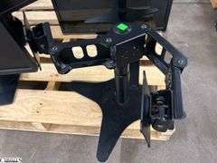 Pallet Monitors and Dual Monitor Stand