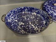 Blue and White Swirl Enamelware Roaster - Some wear, chipping - 18"