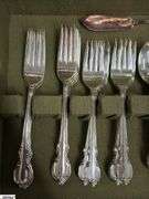 1847 Rogers Bros "Reflection" Silverplate Flatware Set
