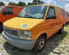 2001  GMC  Safari • Driven