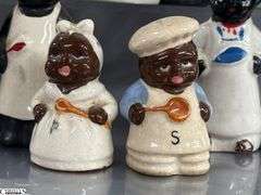 Black Americana Salt and Pepper Shakers, Tallest 5"