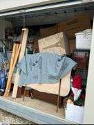 10x10 Unit. You have 48hours after auction closes to clean out the unit