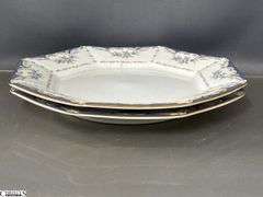 Seizan "Mood Indigo" Floral Motif China - Approx 40 pcs - 11.5" of largest piece