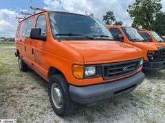 2006  FORD  E-350 • Driven