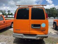 2001  GMC  Savana • Towed • Will Jump Start