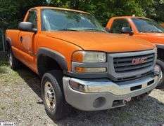 2005  GMC  Sierra • Will NOT Jump Start • Towed • Hood Latch Broken