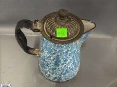 3 Swirl Enamelware Coffee Pot and Milk Jugs - 9" of tallest - some wear, chipping
