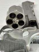 Taurus Tracker Revolver cal. .45 acp. SN: VF953758 in Box
