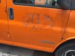 2001  GMC  Savana • Towed • Will Jump Start